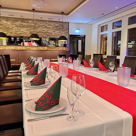 Willow Restaurant 4* Koetschlitz